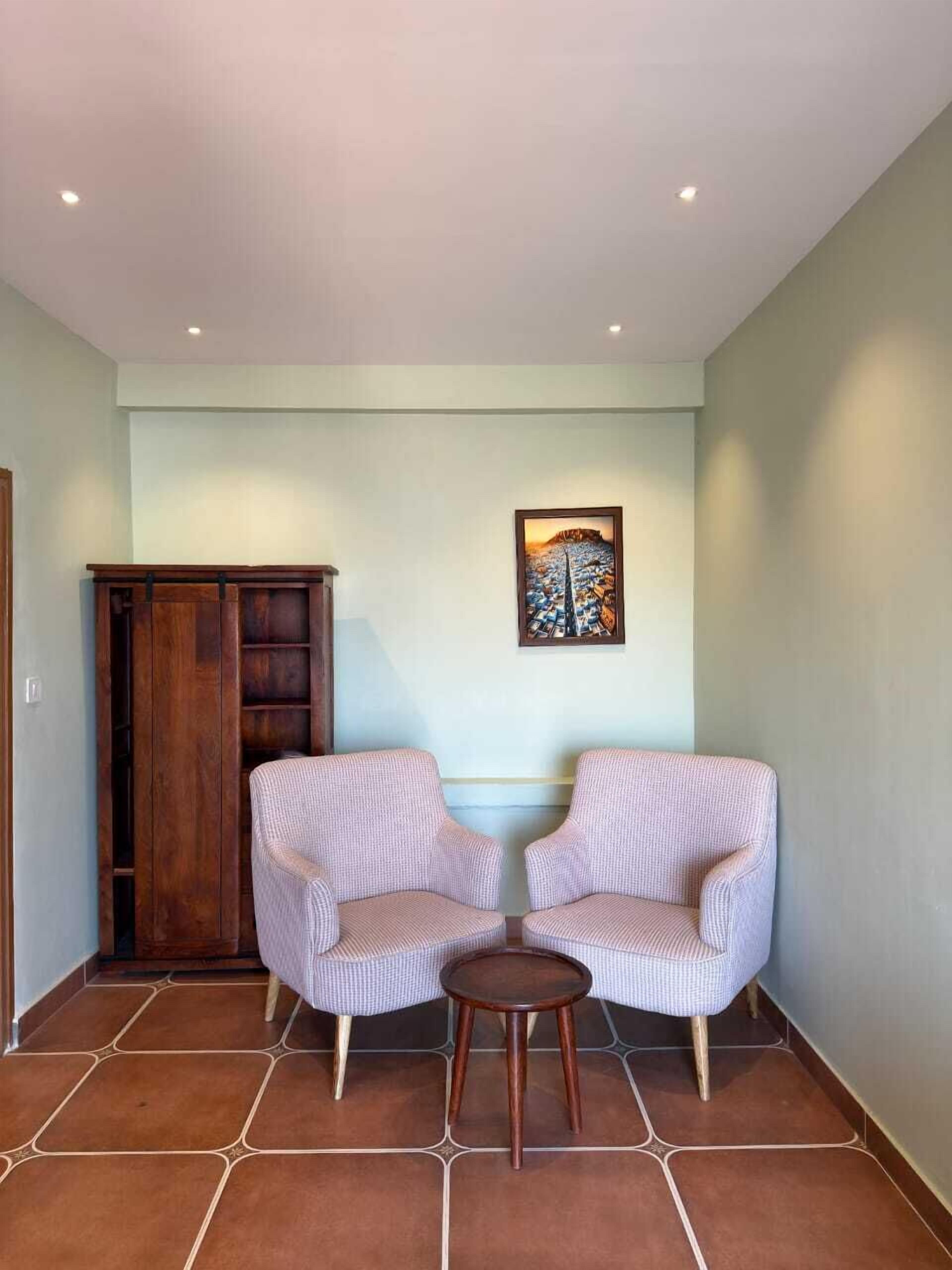 Solo Suite Room | Free WiFi