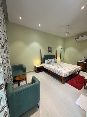 Free WiFi - THE SOLO HOUSE (Jodhpur)