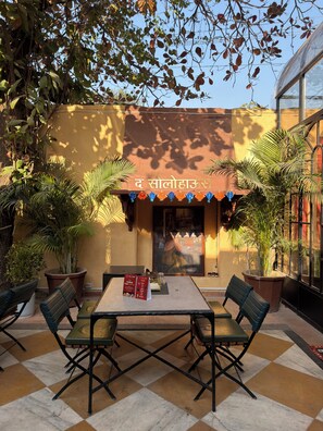 Cafe - THE SOLO HOUSE (Jodhpur)