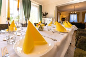 Dining - Steinfurt vacation apartment for 8P with sauna & pool (Steinfurt)