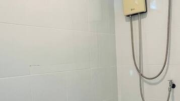 Zimmer, 1 Schlafzimmer, Raucher, Terrasse | Badezimmer