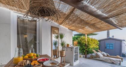 Salt & Sea Ericeira Boho Stay