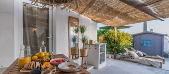 Salt & Sea Ericeira Boho Stay
