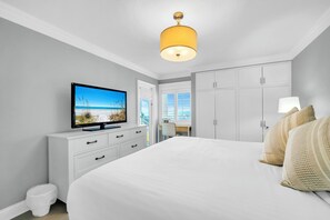 2 habitaciones, tabla de planchar con plancha, internet y ropa de cama 