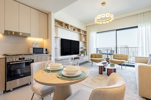 Interior - Superhost - 1BR Apartment, Balcony, Pool & Gym , Dubai Hills (Dubai)