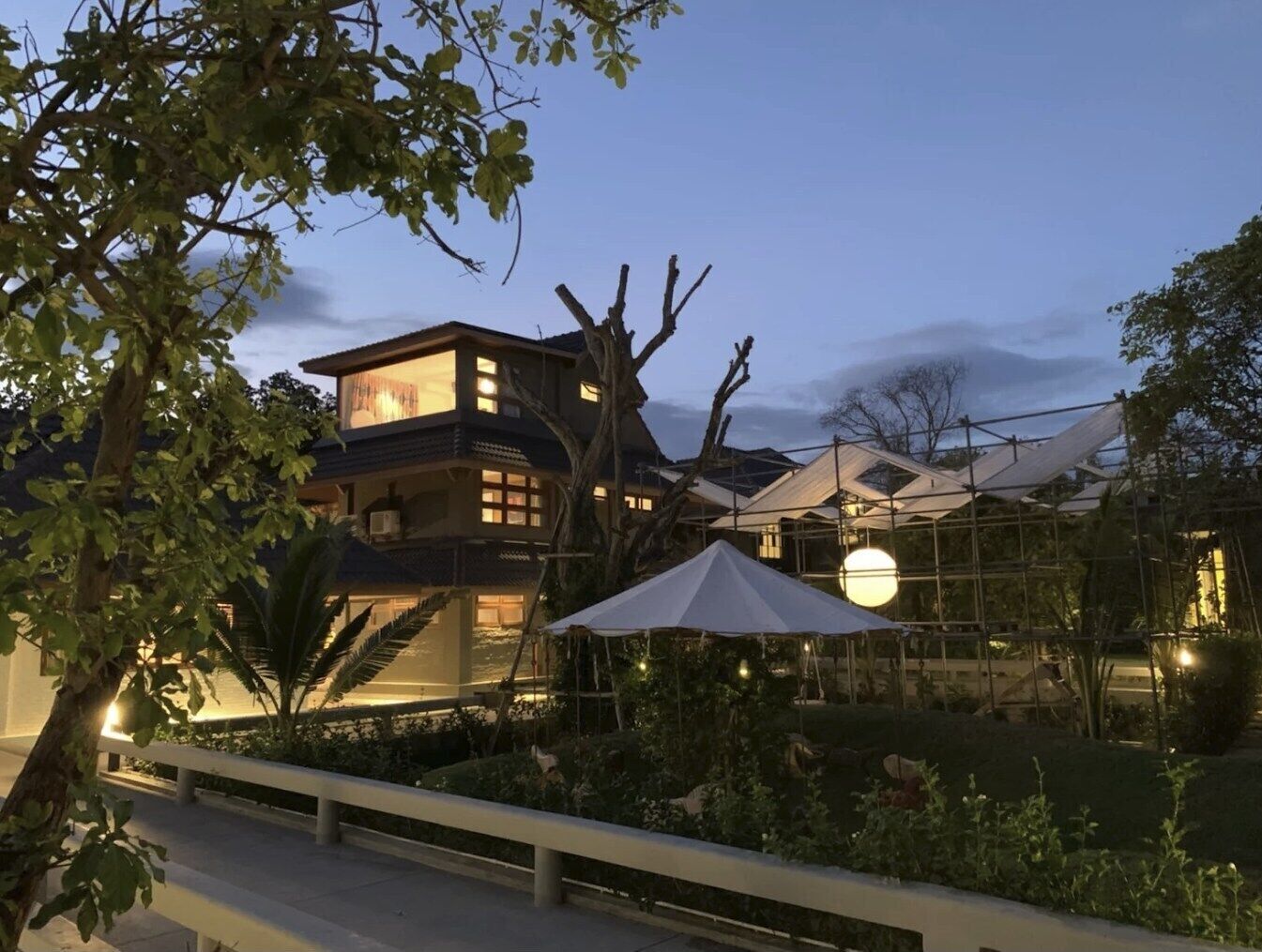 Villa de lujo | Jardines del alojamiento