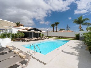 Outdoor pool - PASO CHICO GRAN CANARIA (San Bartolomé de Tirajana)