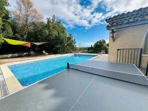 Outdoor pool - La Prairie 15p, pool, table tennis, view and garden (Saint-Christol-lez-Alès)