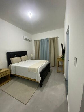 1 bedroom, iron/ironing board, WiFi, bed sheets - Apartamento Moderno y Acogedor cerca de la Playa (Cabrera)