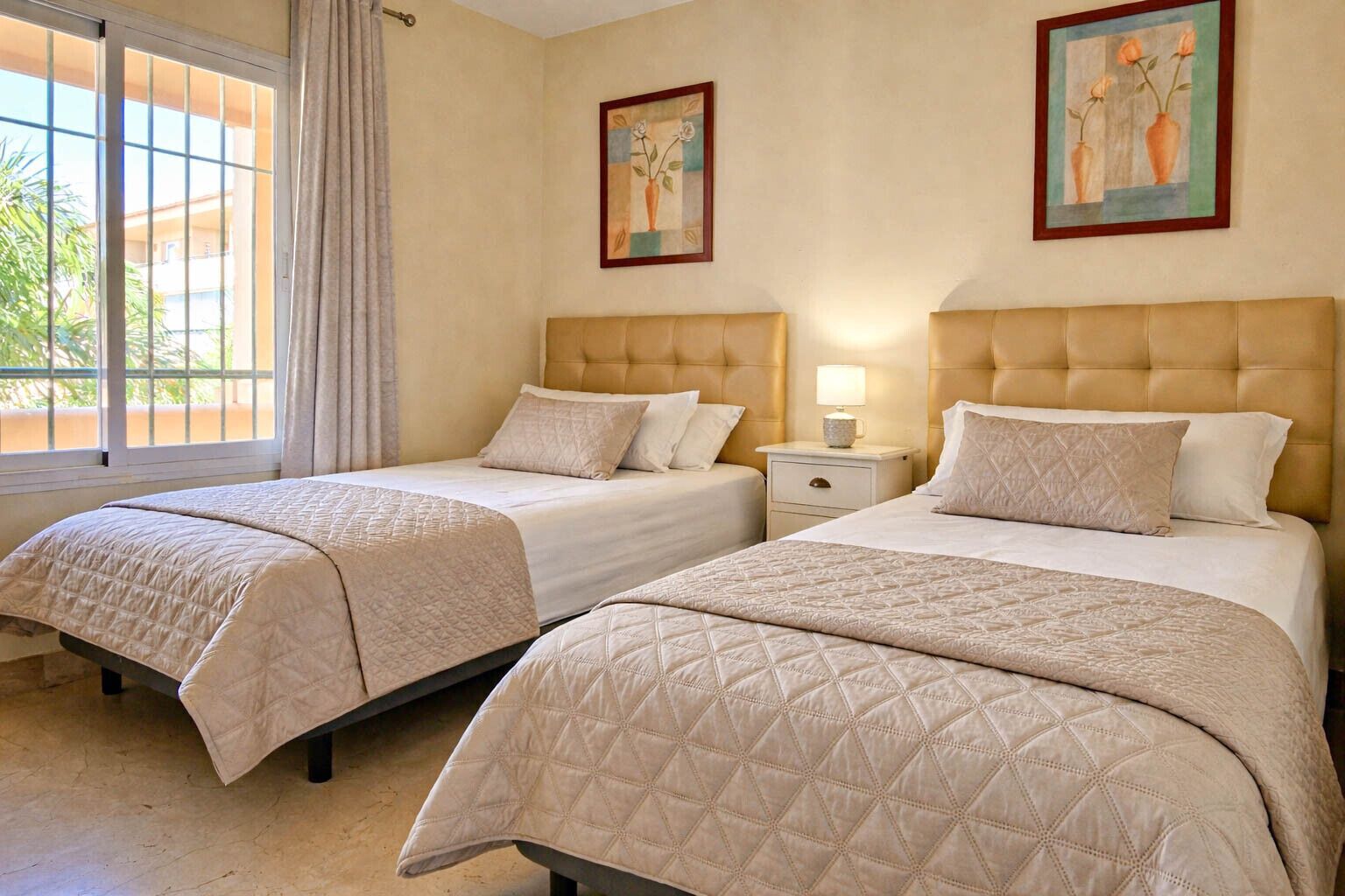 Fer et planche à repasser, Wi-Fi gratuit