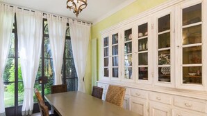 Dining - Villa Elisette (Piemonte)