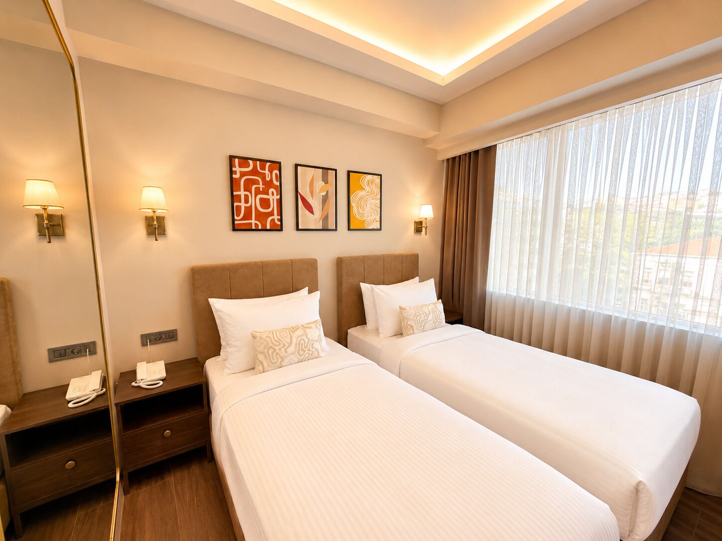 Free WiFi, bed sheets
