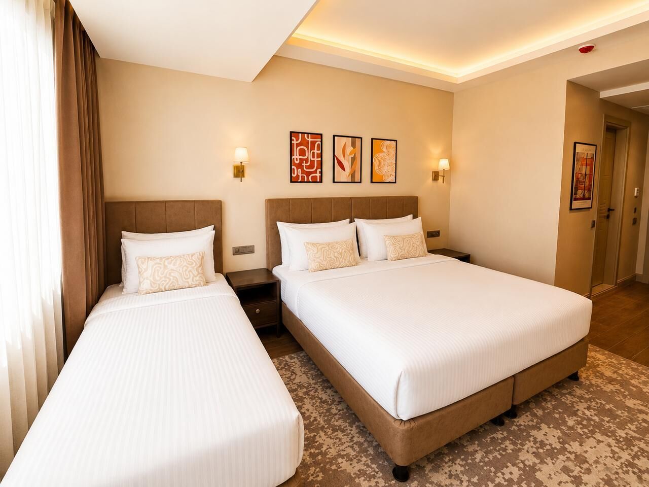 Deluxe Triple Room with Galata Tower View | Wi-fi (inkludert) og sengetøy