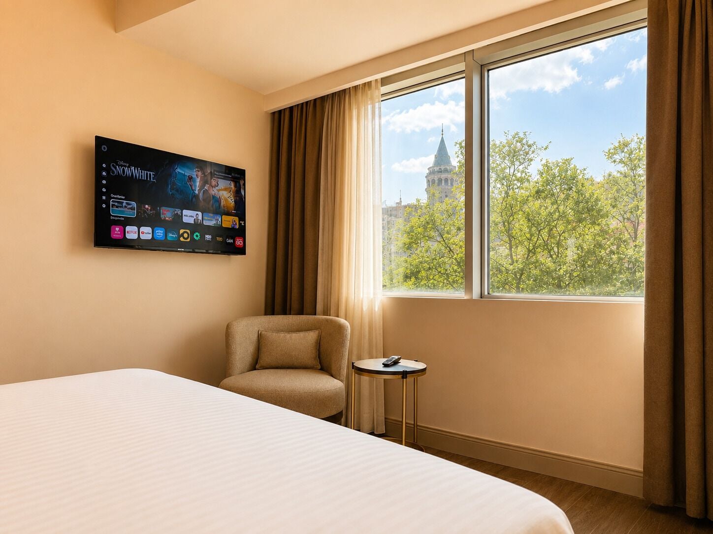 Deluxe Room with Galata Tower View | Free WiFi, bed sheets