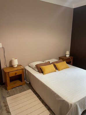 Internet, bed sheets - Farmhouse with swimming pool, ideal for a quiet vacation with family or friends! (OMS)