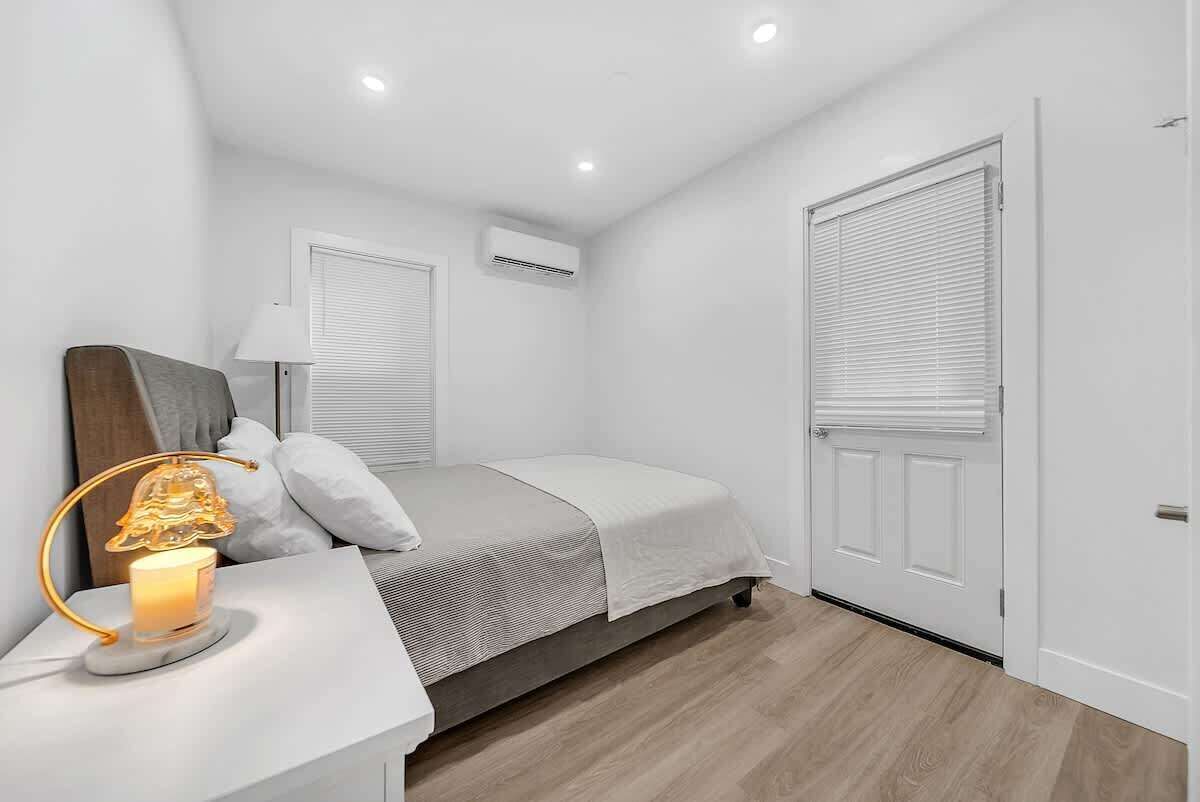 3 habitaciones, escritorio, wifi y ropa de cama 