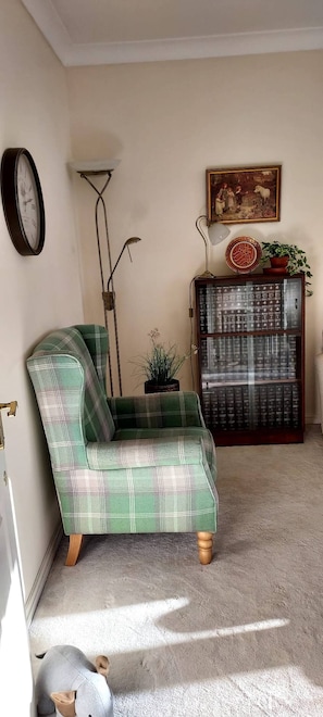 House, 3 Bedrooms | Interior - The Parkview House Wakefield - 31 Tuke Grove not 42 Please (Wakefield)