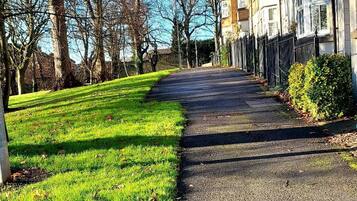 House, 3 Bedrooms | Property grounds