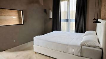 Két bảo mật tại phòng, màn/rèm cản sáng, bàn ủi/dụng cụ ủi quần áo