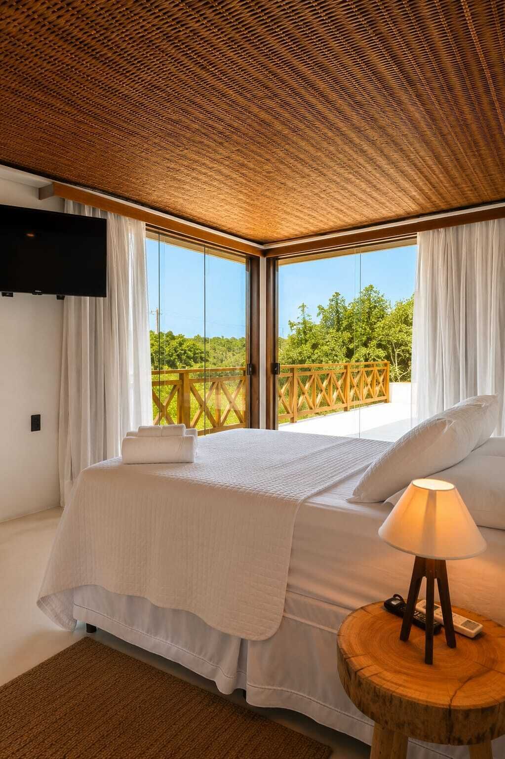 Deluxe Suite, 1 Bedroom, Terrace, Pool View | In-room fitness