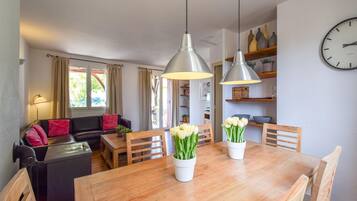 Rumah | Tempat makan