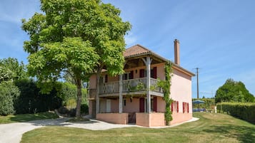 House | Exterior