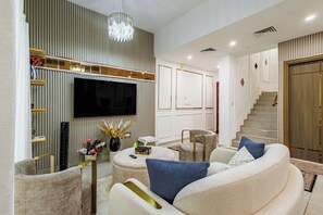 En 64-tommers LED-TV med digitale kanaler