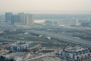 Exterior - Luxury City Escape - Private Pool  (Dubai)