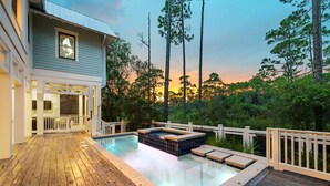 A heated pool - WaterColor Stunner/Pool! Winter Snowbird Available (Santa Rosa Beach)