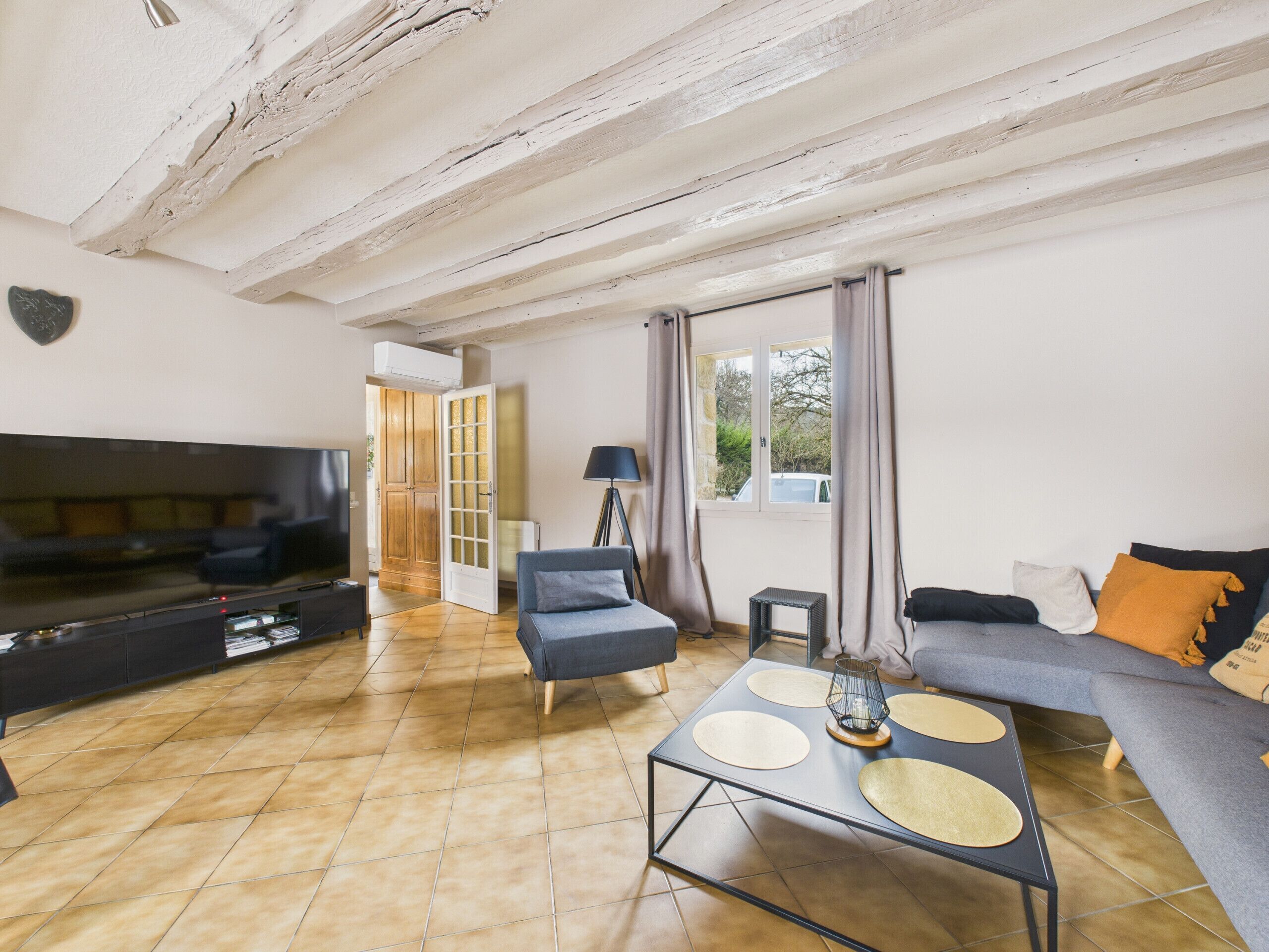 Piscine Chauffée Et Jacuzzi - 4 Adultes 4 Enfants - Montignac