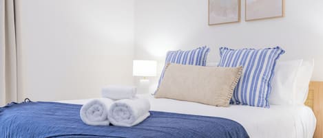 3 Schlafzimmer, Bügeleisen/Bügelbrett, WLAN, Bettwäsche