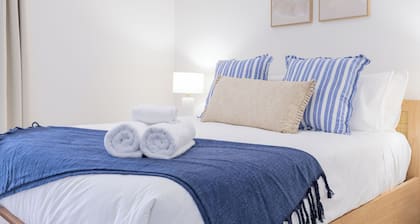 Walk to the Beach | BBQ | Family Friendly