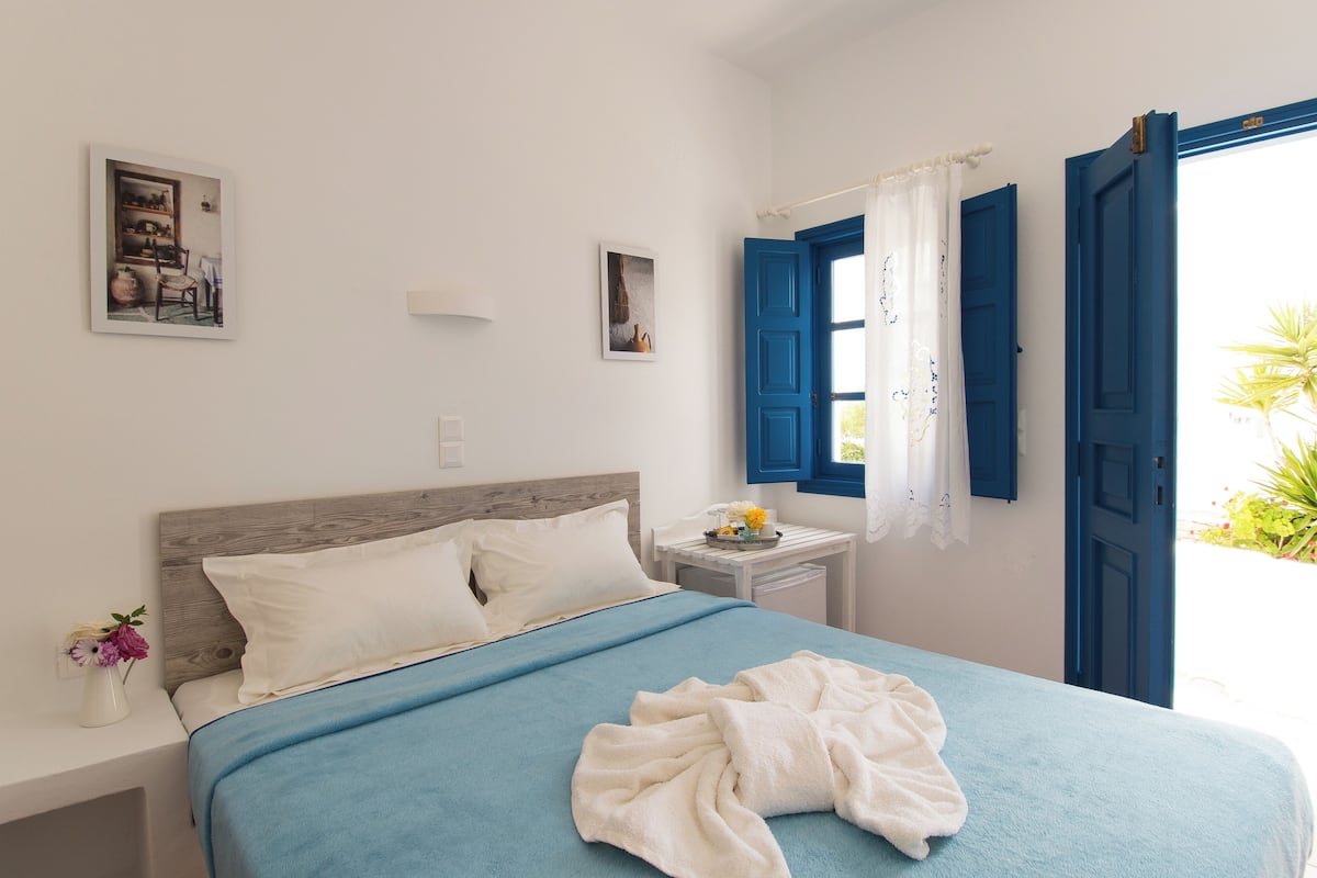 Phòng đôi hoặc 2 giường đơn Tiêu chuẩn, quang cảnh vườn | Két bảo mật tại phòng, bàn ủi/dụng cụ ủi quần áo