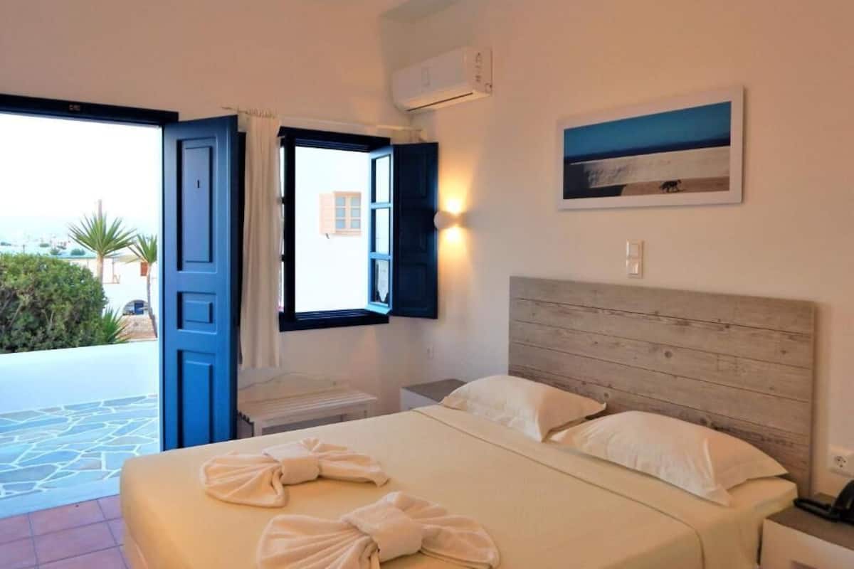 Phòng đôi Tiêu chuẩn, quang cảnh một góc biển | Két bảo mật tại phòng, bàn ủi/dụng cụ ủi quần áo