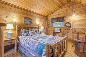 Tabla de planchar con plancha, wifi y ropa de cama 