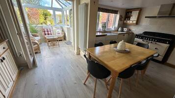 Rumah, 3 kamar tidur | Ruang makan