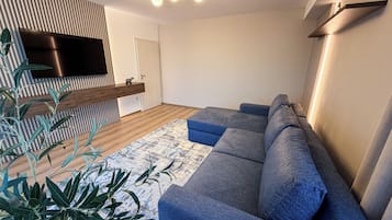 Deluxe Apartment, Mountain View | Living area