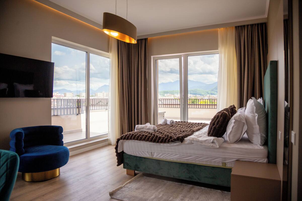 ラグジュアリー ペントハウス マウンテンビュー | アイロン / アイロン台、WiFi (無料)