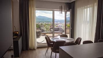 Luksus-loftsleilighet, fjellutsikt | Innvendig