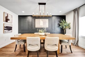 Dining - Central Midland Modern Retreat (Midland)