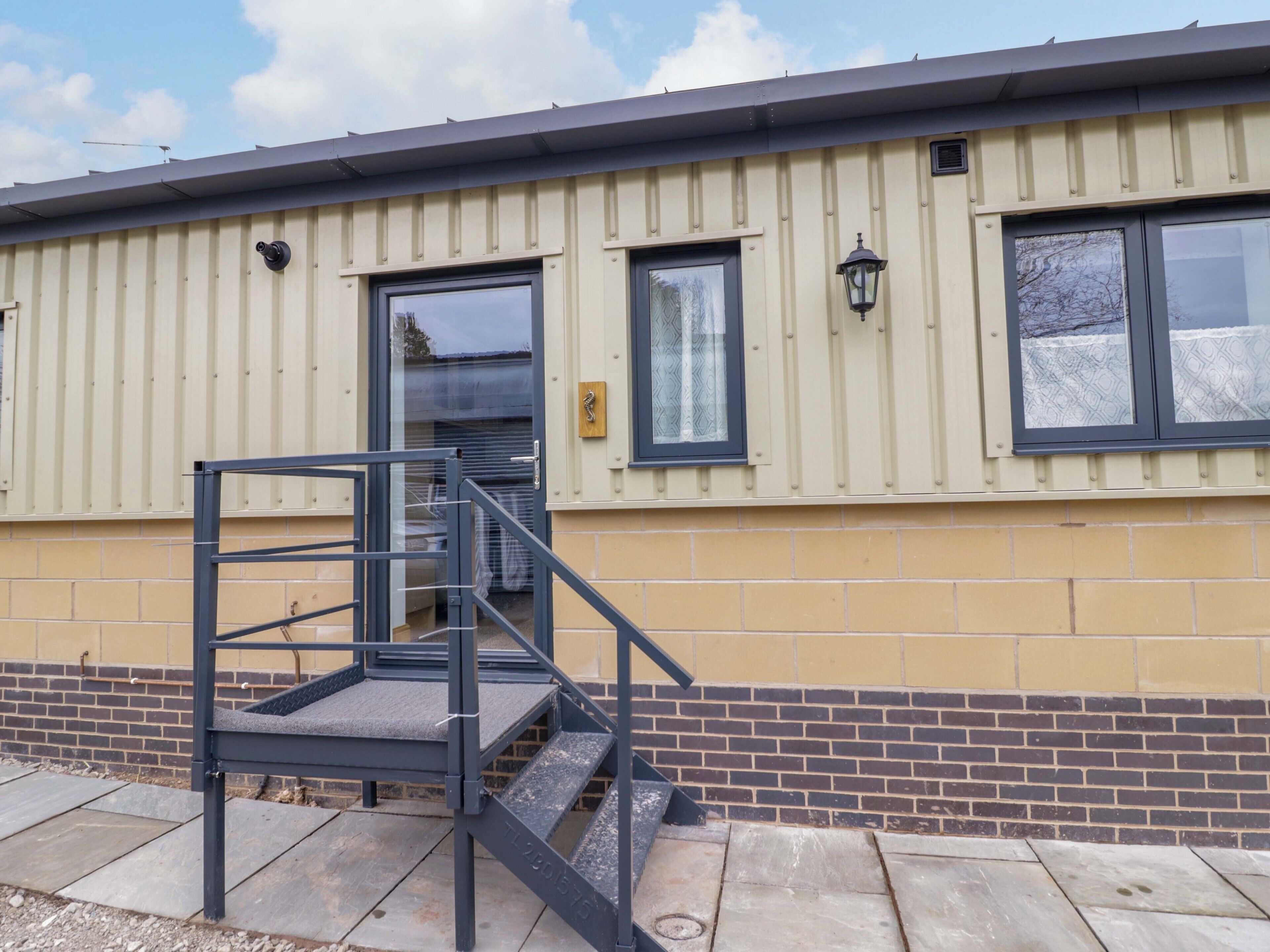 Cottage | Exterior detail