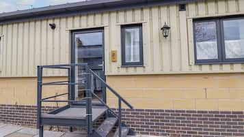 Cottage | Exterior detail