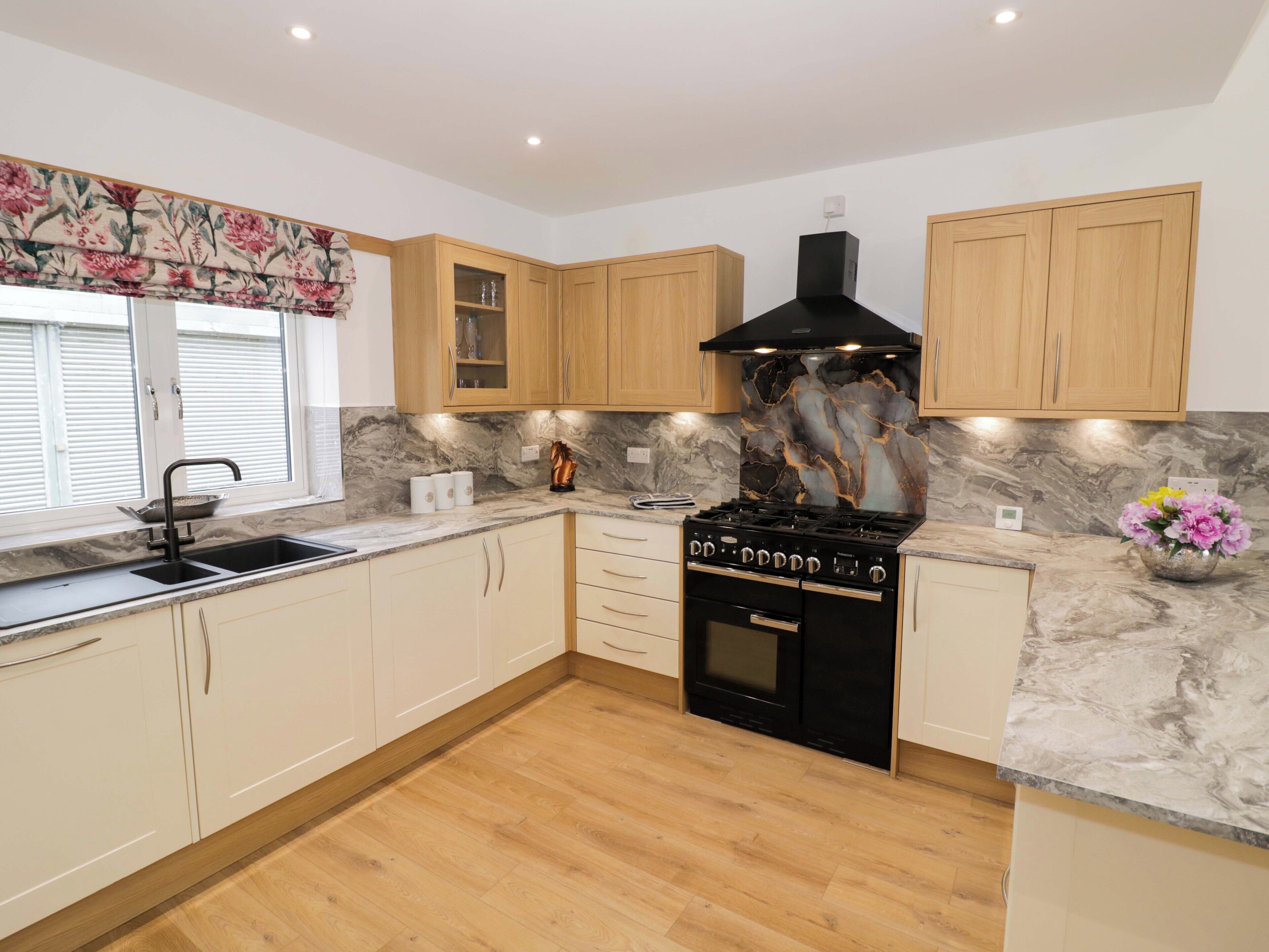 식기 세척기, 조리 도구/접시/주방 기구