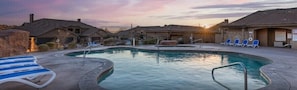 Beheizter Pool