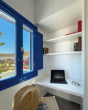 Appartement, uitzicht op tuin | Interieur