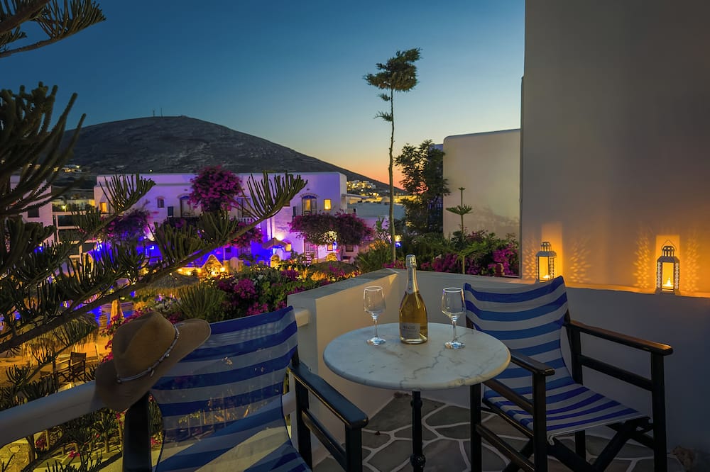 Evgenia Rooms