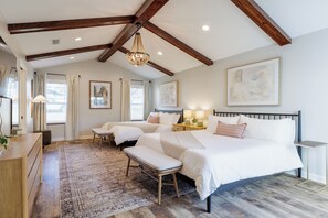 3 habitaciones, tabla de planchar con plancha y wifi gratis 