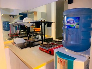 Studio | Private kitchen - Apartemen Poris 88 by Linkara (Tangerang)