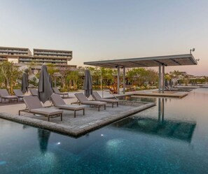 Pool - A beautiful Ocean View 1-bedroom condo at The Club at Solaz in Los Cabos, Mx!! (San José del Cabo)