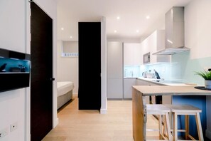 Interior - Aldgate East by Excel (London)